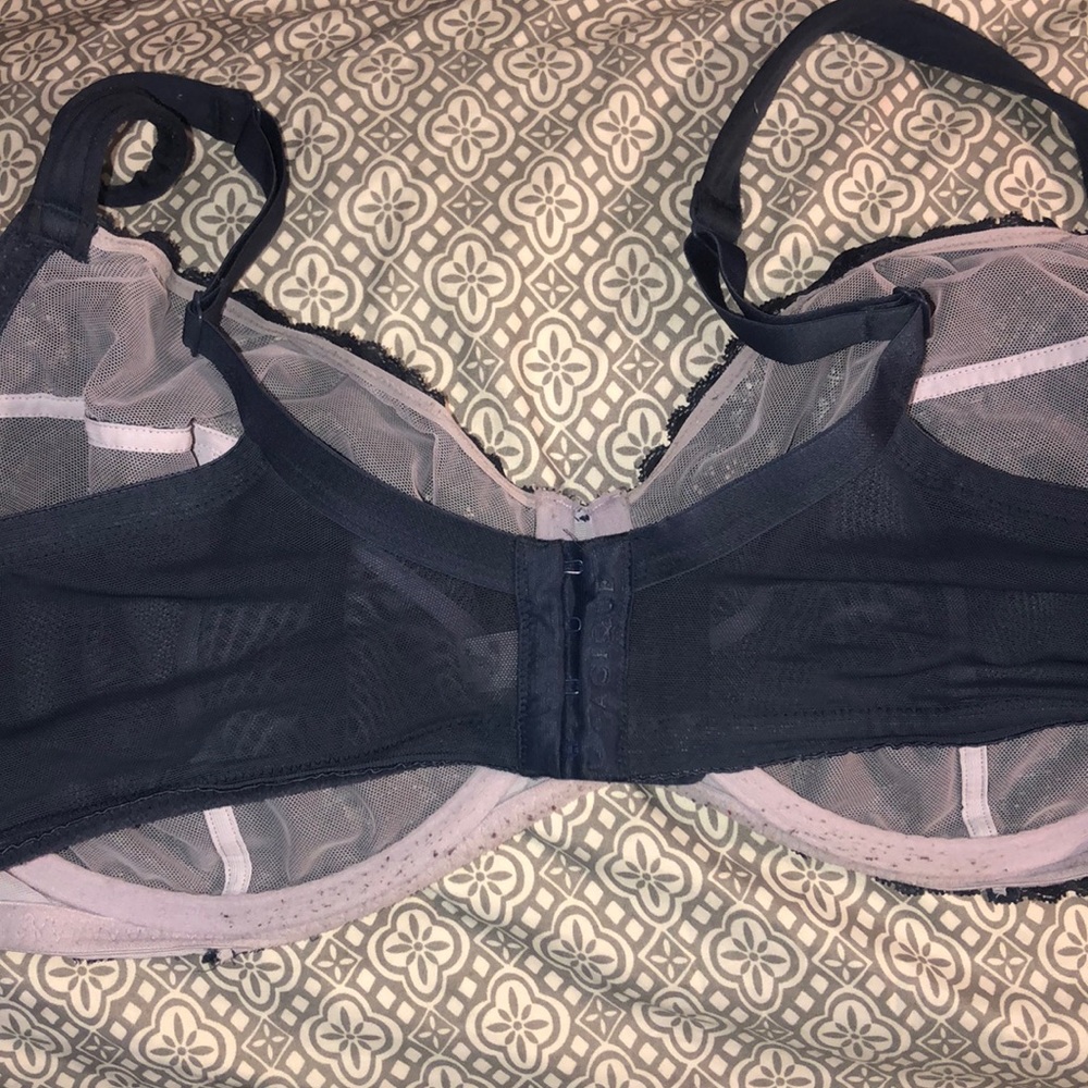 Bra - Picture 3 of 4
